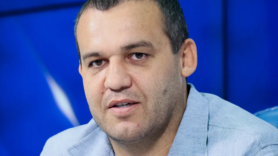 Известный меценат из Серпухова окажет помощь семье мальчика, пострадавшего в аэропорту Шереметьево