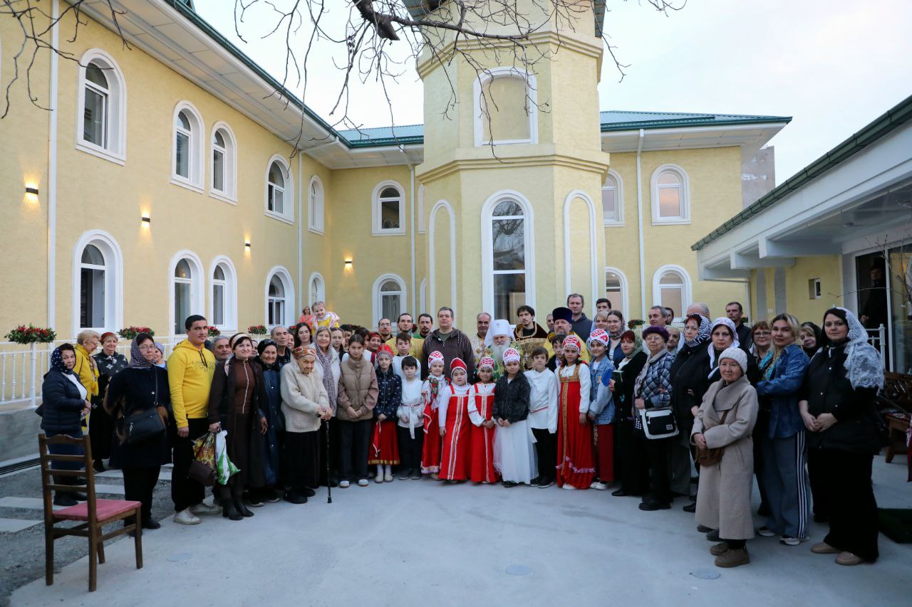 В Андижане освящён Духовный просветительский центр при поддержке фонда «Русский Крест»