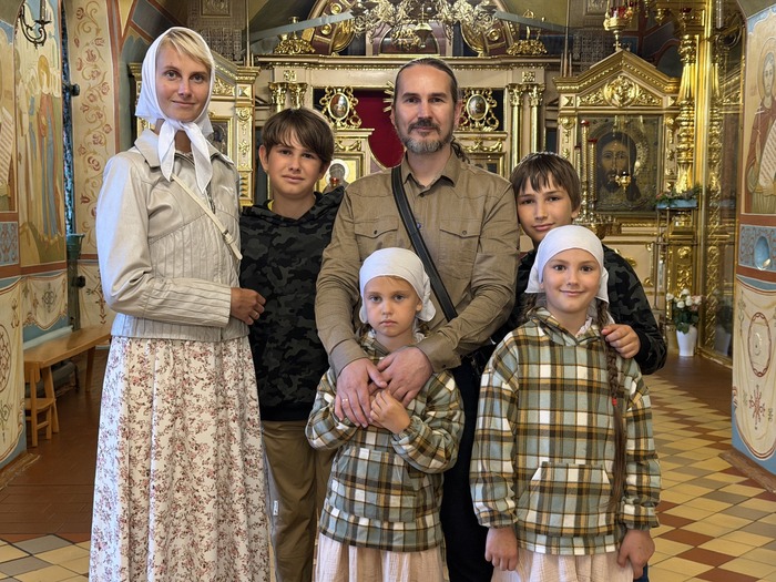 Чужой беды не бывает: помогаем семье Шибаевых снова обрести дом